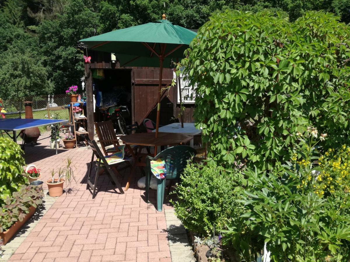 Ferienwohnung Am Wald Tharandt Esterno foto