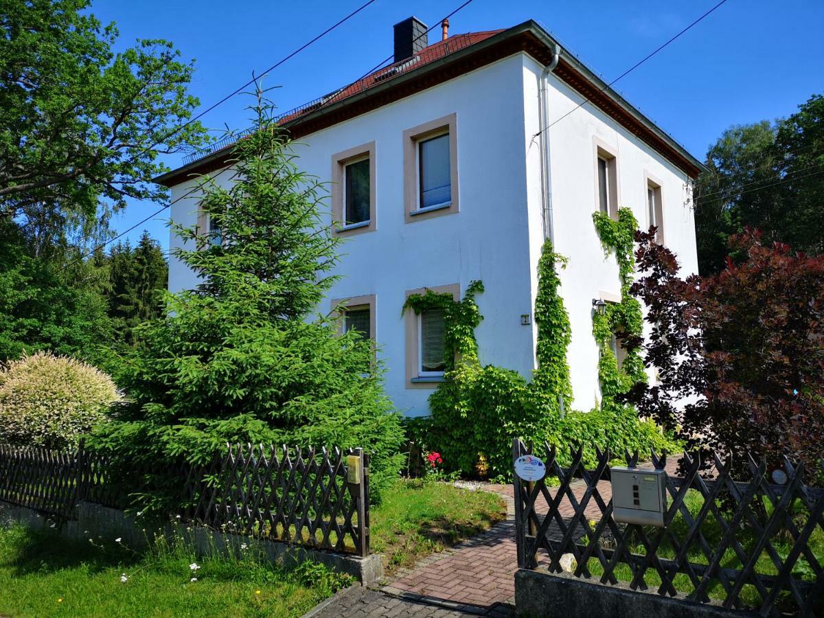 Ferienwohnung Am Wald Tharandt Esterno foto